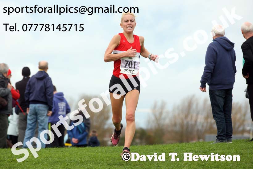 Senior womens Sherman Cup and Davison Shield, Temple Park, South Shields. Photo:  David T. Hewitson/Sports for All Pics